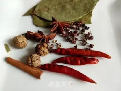 Make Spicy chicken claw wings step 4