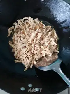 Make Spicy chicken silk step 6