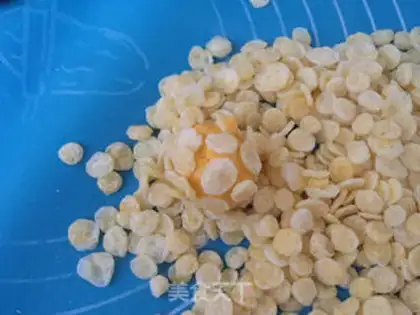 Make Chocolate pumpkin ball step 11