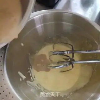 Make Coconut tiramisu step 6