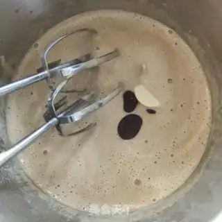 Make Coconut tiramisu step 7
