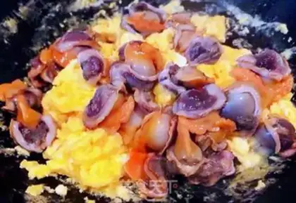 Make Scrambled eggs step 7