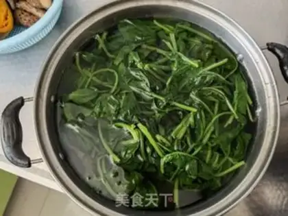 Make Spinach step 1