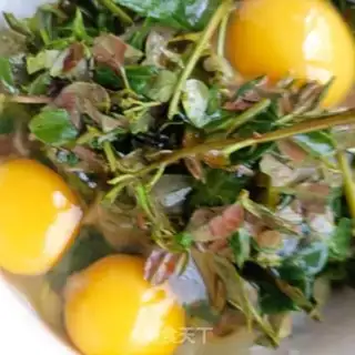 Make Pretzel sprouts and eggs step 2