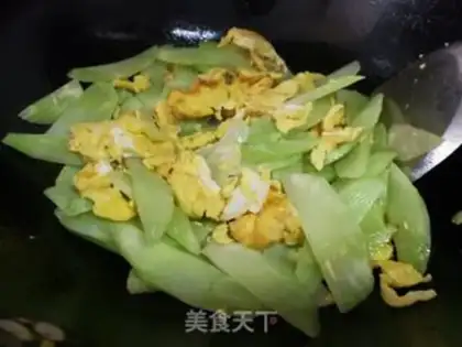 Make Fried eggs step 4