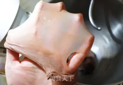Make Chocolate croissant step 4