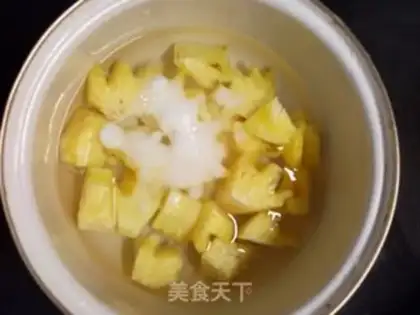 Make Pineapple can step 1