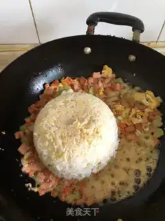 Make Ham sausage and rice step 6