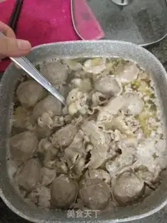 Make Boiled beef pans with fresh water step 2