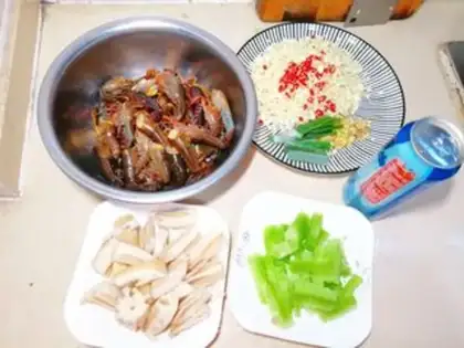 Make Garlic lobster step 0
