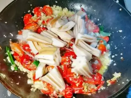 Make Garlic lobster step 3