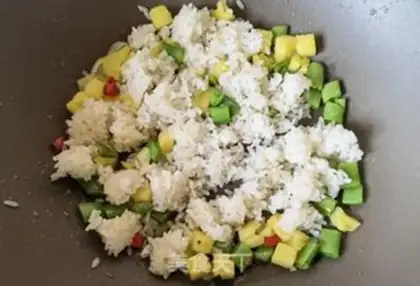 Make Pineapple sweet rice step 7