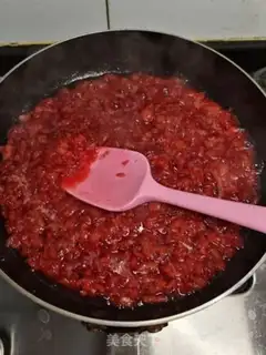 Make Strawberry apple sauce step 6