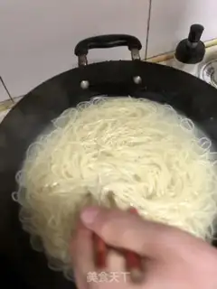 Make Double-dry noodles step 1