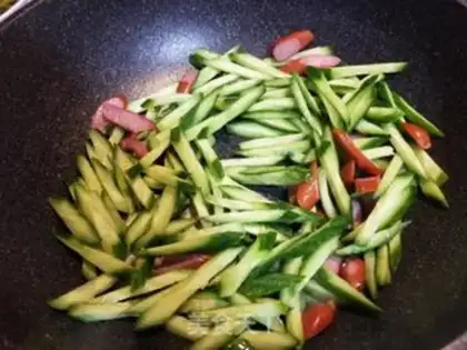 Make Fried noodles step 6