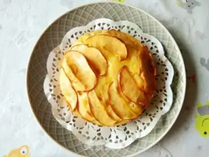 Make Apple yogurt cake step 7