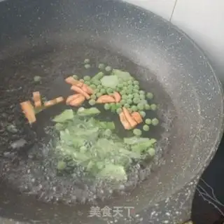 Make Peas orchid beef salad step 1
