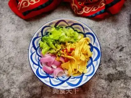 Make Onion pickles with tofu skin step 6
