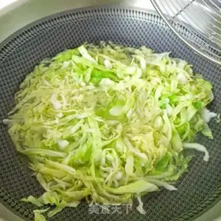 Make A cabbage with sausage step 3