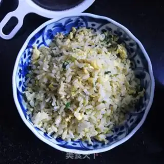 Make Onion egg fried rice step 8