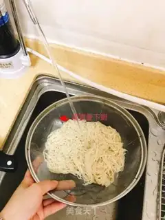 Make Tomato egg noodles step 3