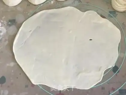 Make Hand grab cake step 6