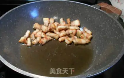 Make Red-burned potatoes and flowers step 5
