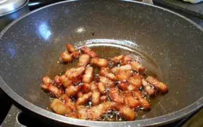 Make Red-burned potatoes and flowers step 8
