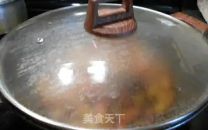 Make Red-burned potatoes and flowers step 12