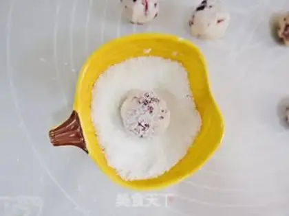 Make ♪ The pox cranberry coconut ball ♪ step 7