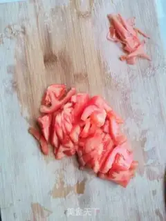 Make Garlic tomato fried eggs step 2