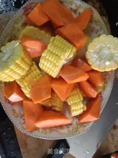 Make Tastes of cornbone, carrots, bouquet soup step 2