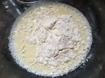 Make Dutch muffins step 1