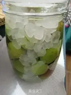 Make Blue plum wine step 3