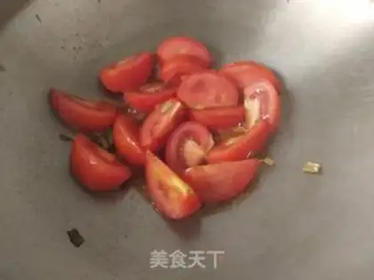 Make Tomato fried eggs step 7