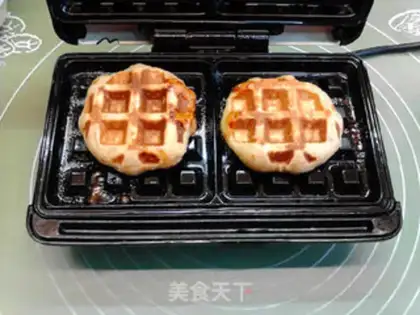 Make Rose cheese with tummy waffles step 11