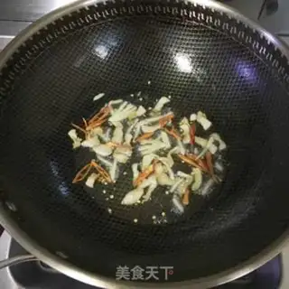 Make Slipped mushrooms and fried meat step 4