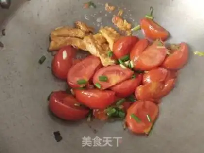 Make Tomato fried eggs step 10