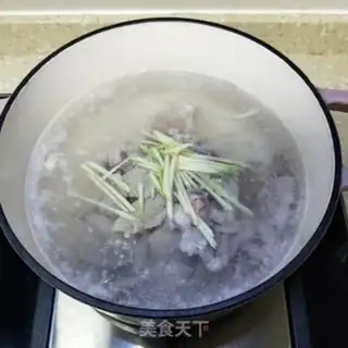Make Blue radish meat soup step 5