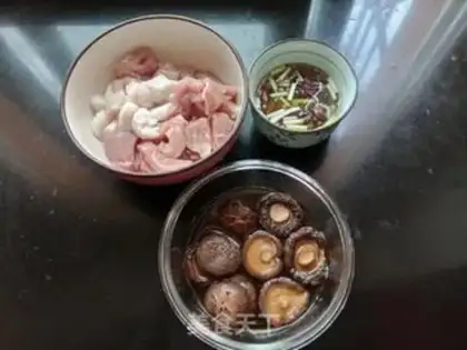 Make Mushrooms step 0