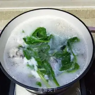 Make Blue radish meat soup step 8