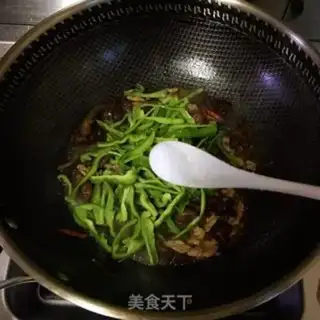 Make Slipped mushrooms and fried meat step 10