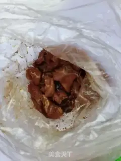 Make Four seasons of bean fried meat step 0