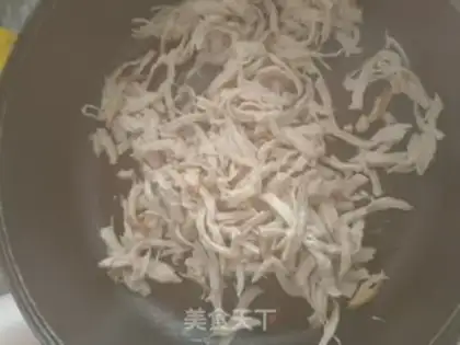 Make Spicy chicken silk step 6