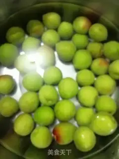 Make Cyan plum sauce step 1