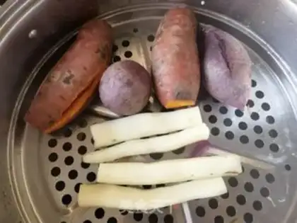 Make Mango yogurt and mashed potatoes step 0