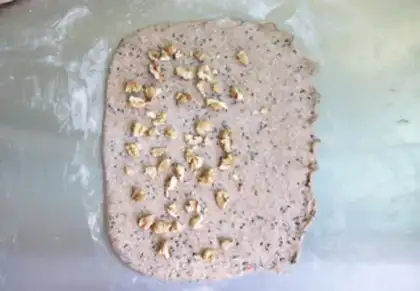 Make All-eat walnut banana buns step 13