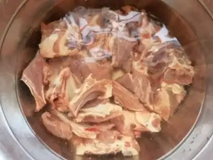 Make Red lamb chops step 1