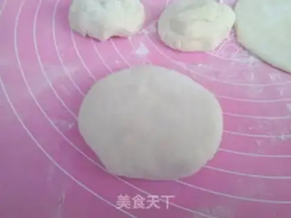 Make Egg radish pie step 7