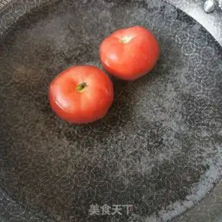Make Tomato egg noodles step 1